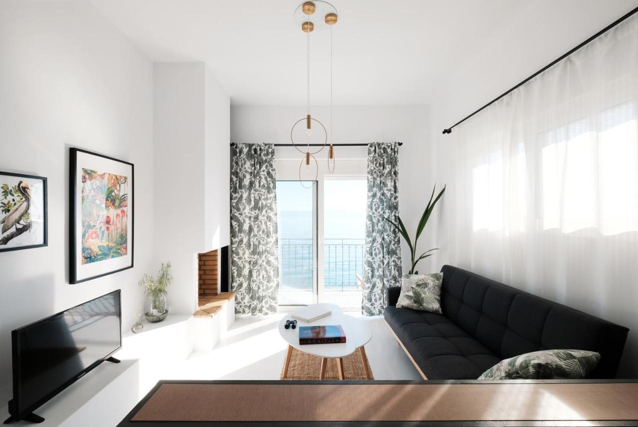 Zen Minimal Luxury Housing Tyros Villa Buitenkant foto